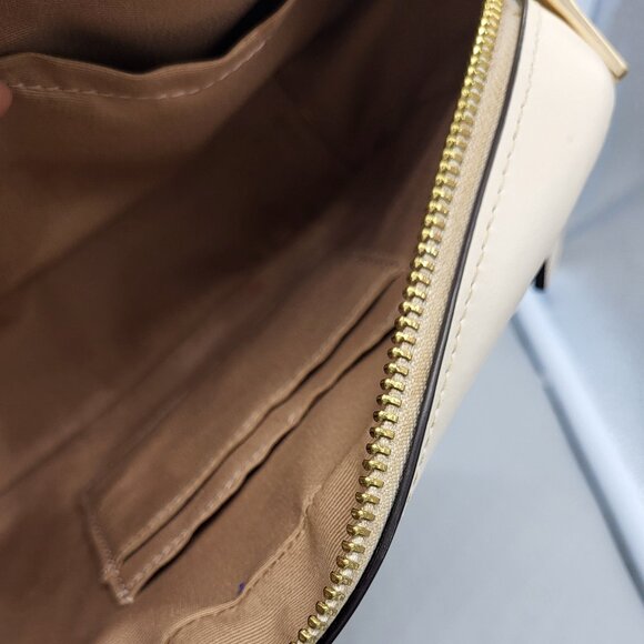 Coach Mini Jamie Camera Bag In Signature Canvas With Heart Print - Picture 14 of 16